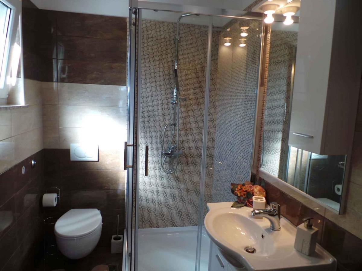 Apartment In Matulji 17036 Eksteriør bilde